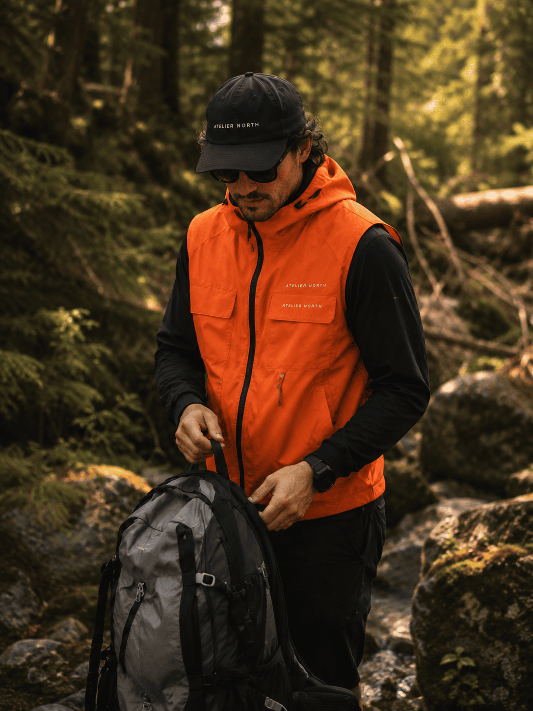 Look 05 — full modular system